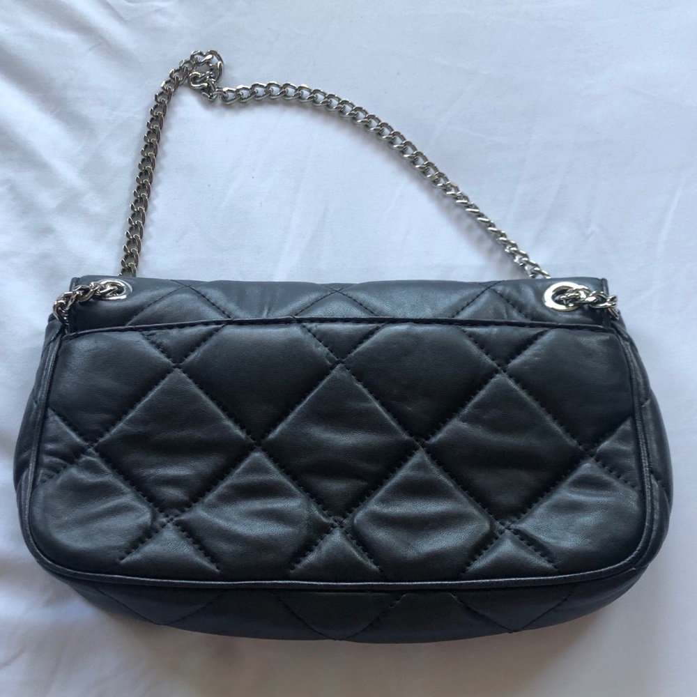 Michael Kors Handbag - Picture 2 of 8